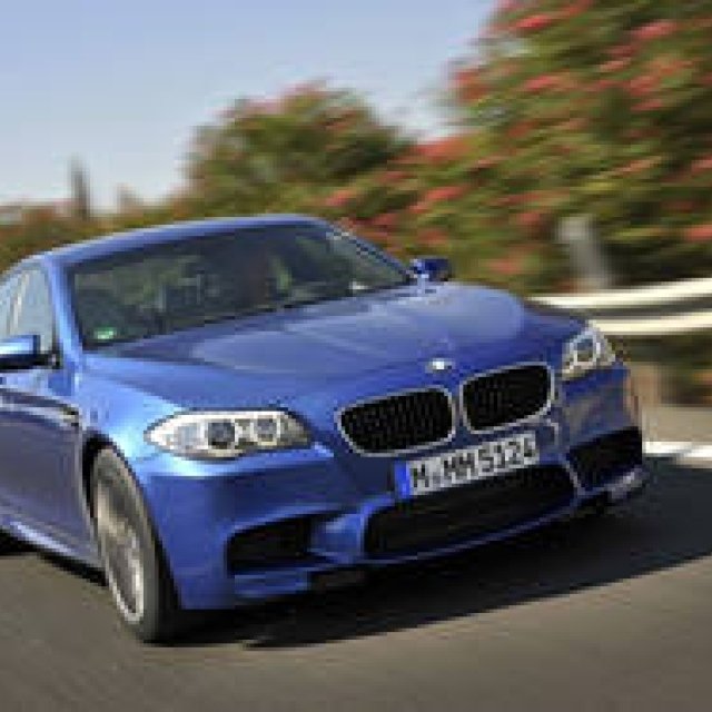  M史上最強のプレミアムサルーンM5試乗｜BMW ギャラリー