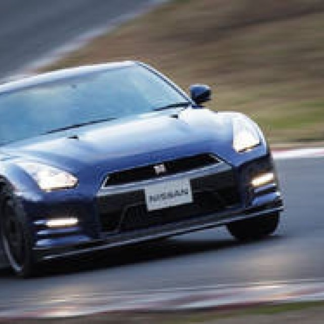 日産 GT-R 2012年モデルの試乗会をおさめたフォトインプレッション