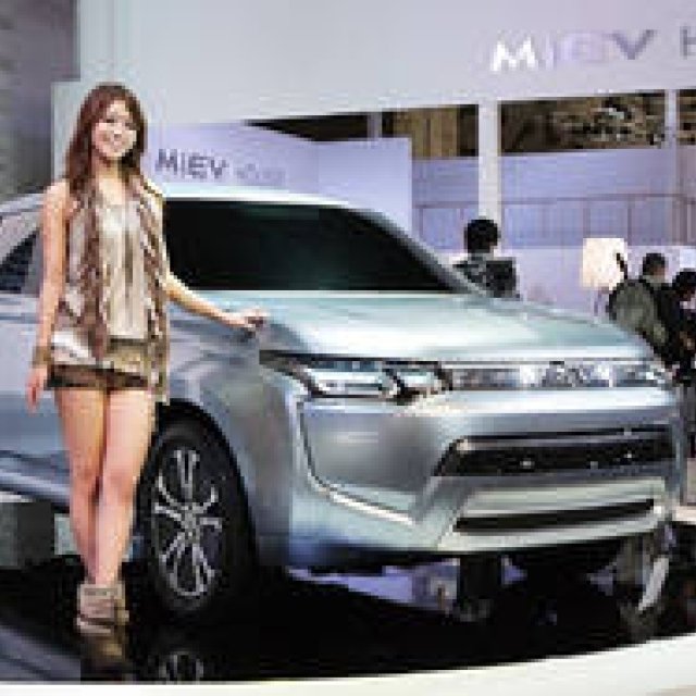 第42回東京モーターショー2011｜三菱─フォトインプレッション｜MITSUBISHI