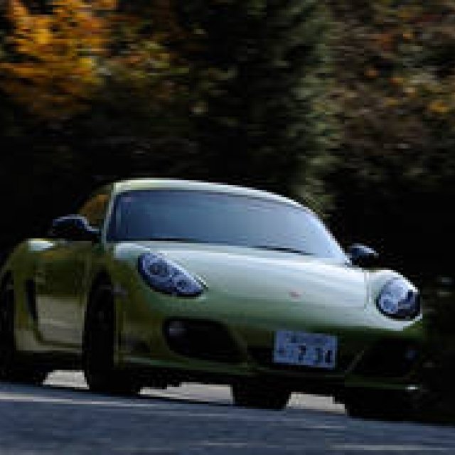 911の弟分にしてライバル!?　ケイマンのトップモデル「ケイマンR」に試乗！｜Porsche