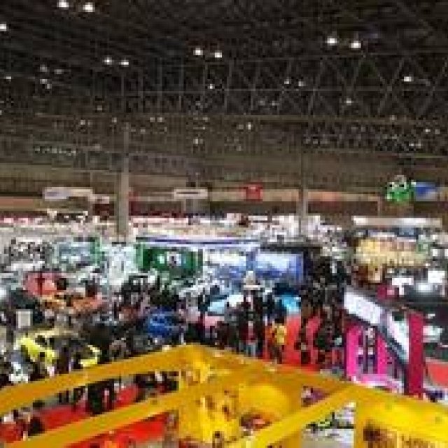 東京オートサロン2012 開幕！｜TOKYO AUTO SALON 2012