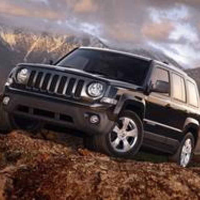 ジープ パトリオット、2012年モデルに2WDを国内初投入｜Jeep ギャラリー