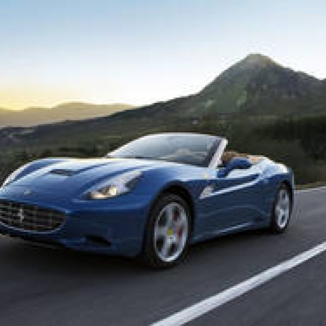 フェラーリ カリフォルニアに2013年モデルが登場｜Ferrari ギャラリー