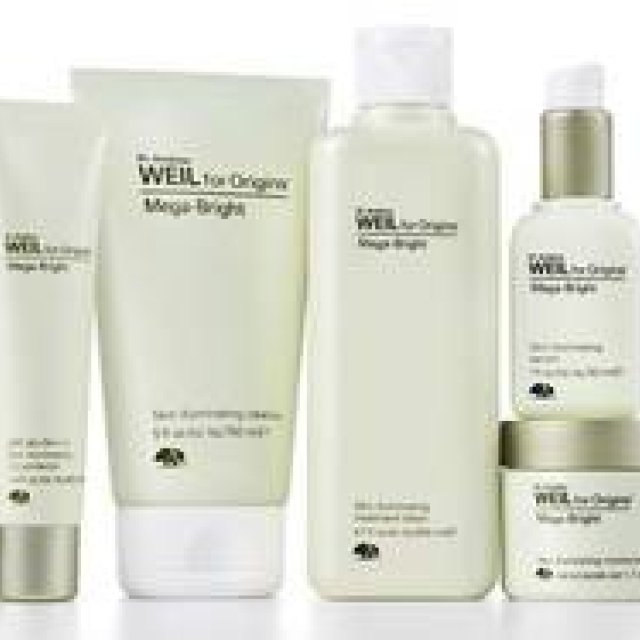 ORIGINS｜五感へのアプローチで輝かせるブライトニングライン誕生 ギャラリー