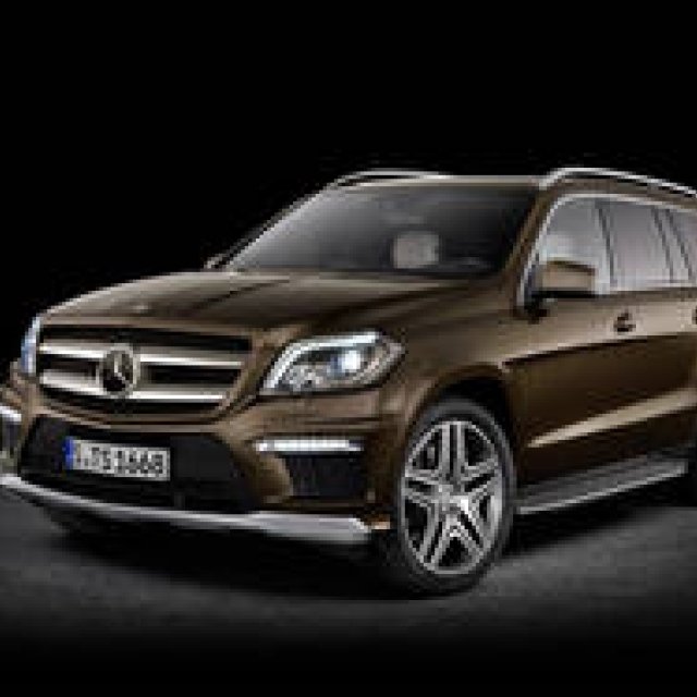 メルセデス・ベンツのフラグシップSUV、GLクラスがモデルチェンジ｜Mercedes-benz ギャラリー