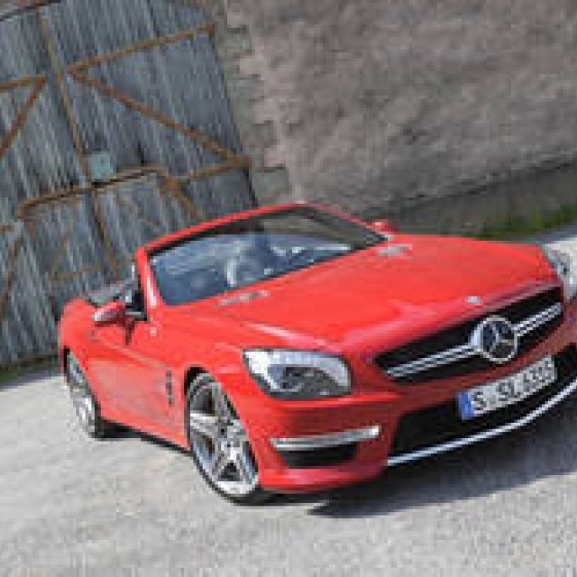 ラグジュアリーモンスターマシン―試乗、SL63AMG｜Mercedes-Benz ギャラリー