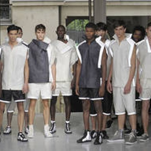 ISSEY MIYAKE｜「ELTTOB TEP ISSEY MIYAKE」銀座店と船場店に注目 ギャラリー