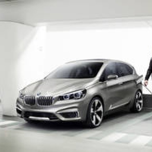 3気筒エンジン＋電気モーターのプラグインハイブリッド｜BMW ギャラリー