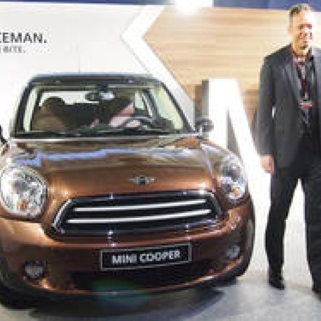 ミニ ペースマン日本公開｜MINI ギャラリー