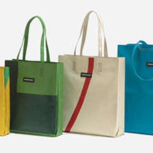 FREITAG｜シンプルでタイムレスな“TOTE MODERN”なトートバッグ ギャラリー