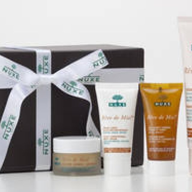 クリスマスコフレ2012　人気ブランドの限定アイテムを一挙紹介