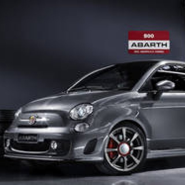 アバルトに創始者を記念した特別な500（チンクエチェント）｜Abarth ギャラリー