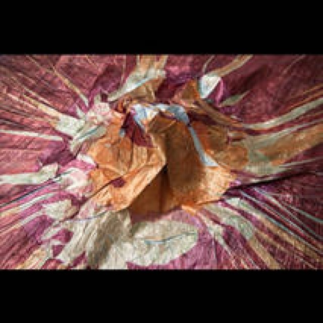 ART│60年に及ぶ仕事の全貌を披露する展覧会『新井淳一の布 伝統と創生』 ギャラリー