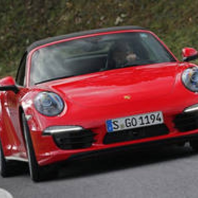 ポルシェ911カレラ4に試乗｜Porsche ギャラリー