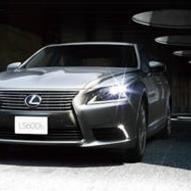 レクサスLS国内試乗-小川フミオ編｜Lexus ギャラリー