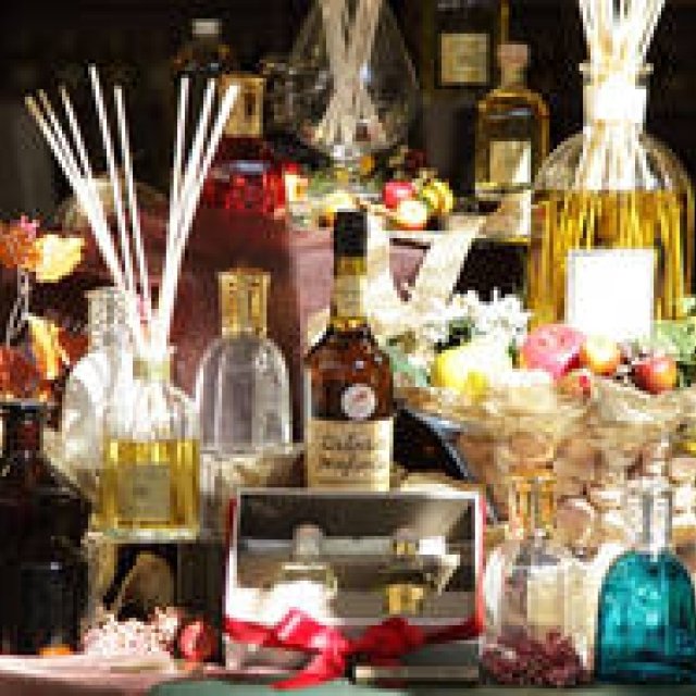 Dr. Vranjes｜クルマ専用フレグランスが登場！ ギャラリー