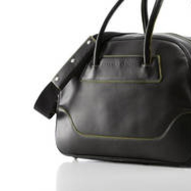 「Tanner Krolle×OKI-NI」Boxing Bag登場