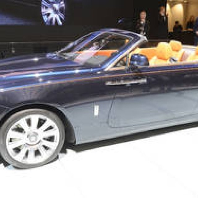 ロールス、新型オープンカー「ドーン」を発表｜Rolls-Royce