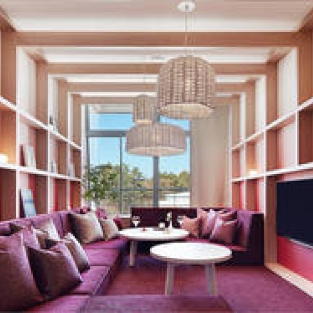 いま注目のドメスティック銘柄に心酔するための新客室「ワインスイートメゾネット」｜TRAVEL