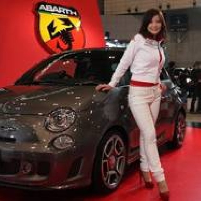 アバルトの2013年がはじまった｜ABARTH ギャラリー