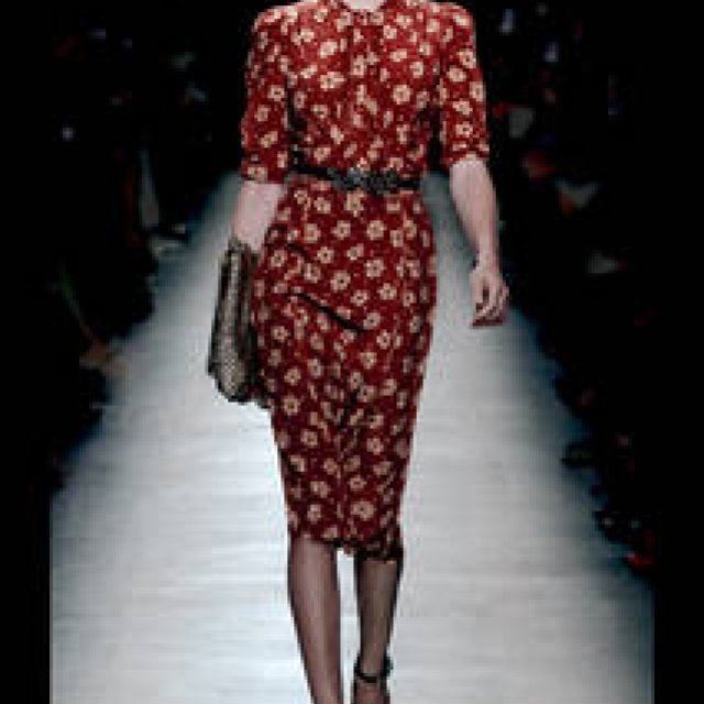 萩原輝美｜春到来！ 鮮やかなプリントで気持ちも一新 ギャラリー