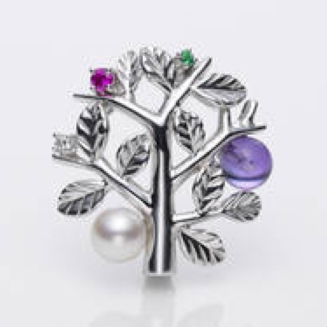 MIKIMOTO｜真珠発明120周年記念チャリティジュエリー発売 ギャラリー