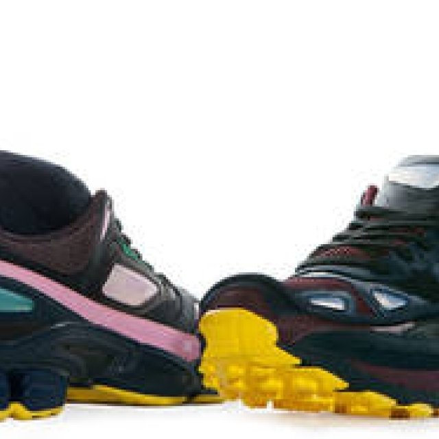 adidas｜斬新なフォルムとカラーの「adidas by Raf Simons」リミテッドシューズ