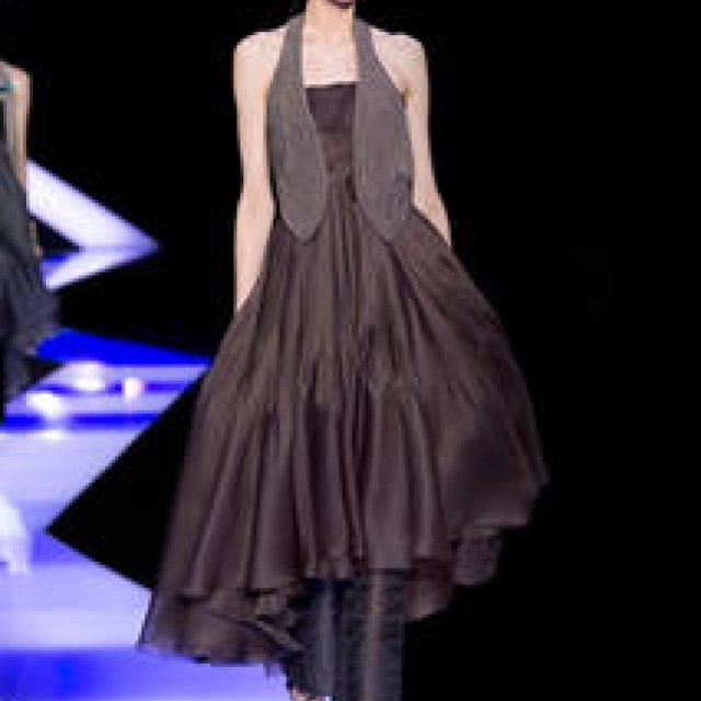 Armani Privé｜2013年春夏オートクチュール コレクション 