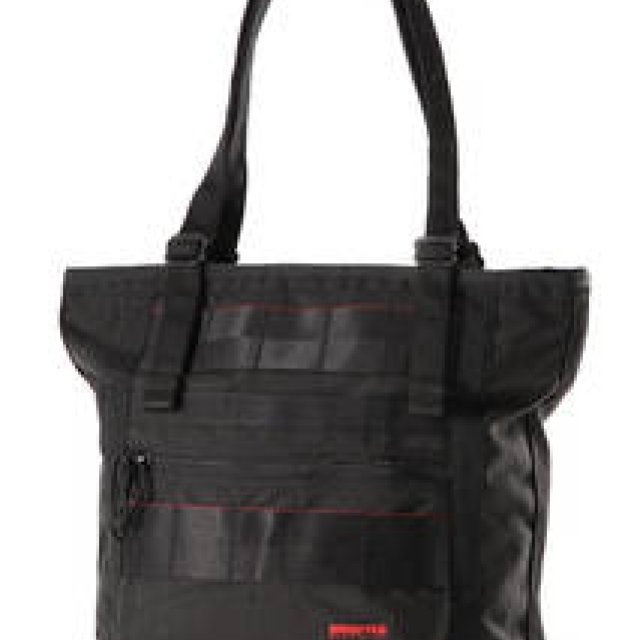 ブリーフィングの新作トート「SHOT BUCKET」は斬新な3way！｜BRIEFING