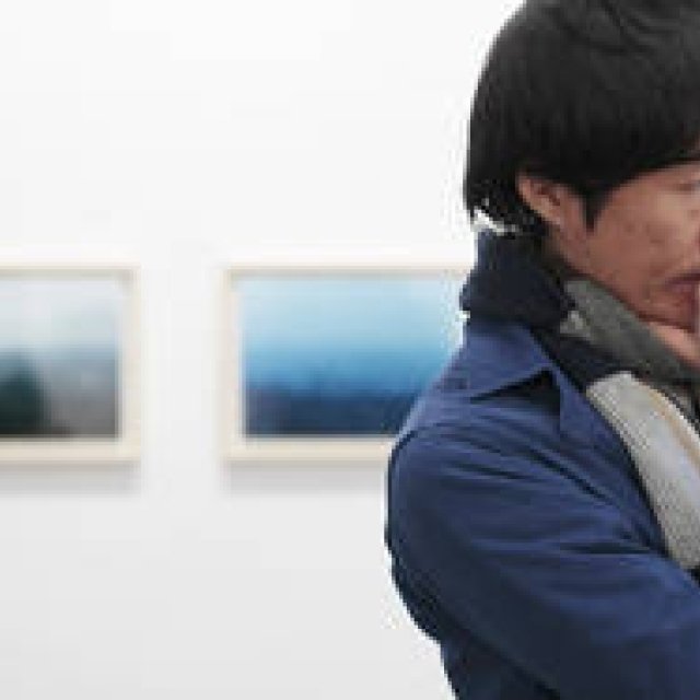 ART｜福島第一原発から30キロ圏内の複数箇所で撮影した作品｜今井智己「Semicircle Law」 ギャラリー