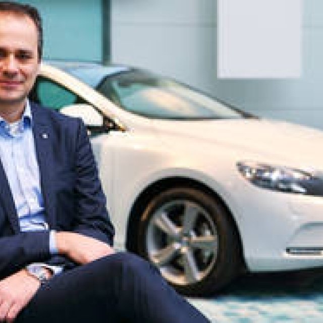 ボルボ V40 デザイナーインタビュー｜Volvo ギャラリー