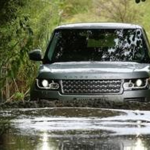 レンジローバーに3リッターV6新エンジンモデル登場｜ Range Rover ギャラリー
