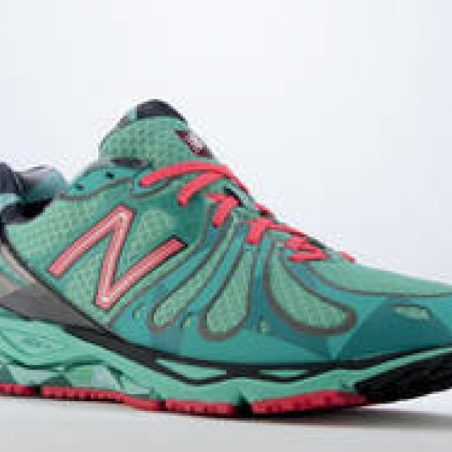 NEW BALANCE｜折り鶴をまとったランニングシューズ！ ギャラリー