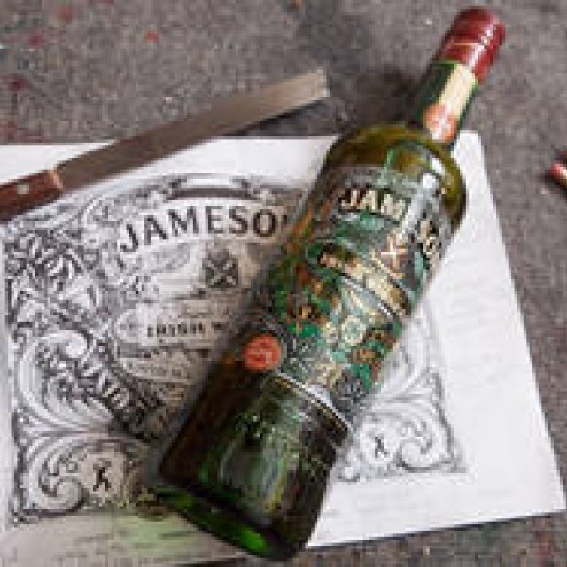 EAT｜アイリッシュ・ウィスキー「ジェムソン」から限定記念ボトルが登場 ギャラリー