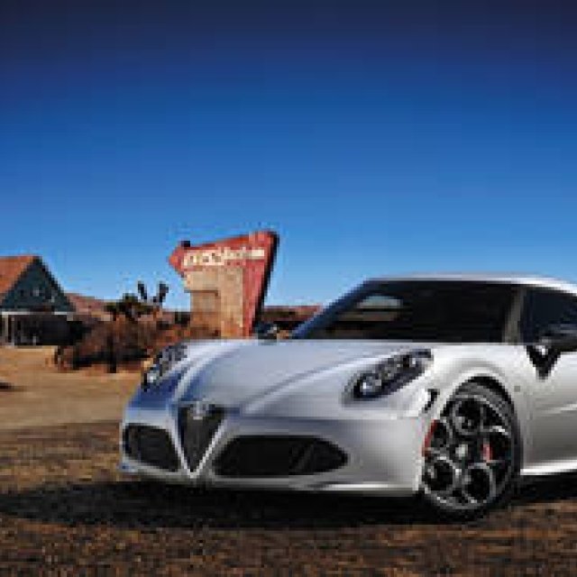 アルファロメオ 4C Launch Edition発表｜Alfa Romeo ギャラリー