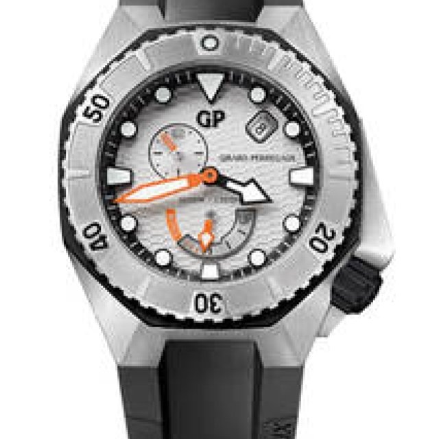 GIRARD-PERREGAUX│スポーツウォッチコレクションに新ライン「ホーク」が誕生 ギャラリー