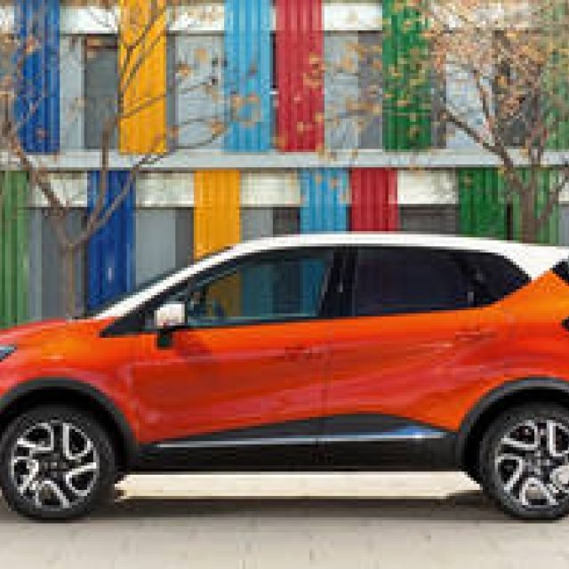 ルノー キャプチャー 市販化へ｜Renault ギャラリー