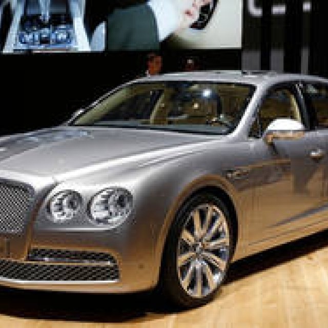 ジュネーブ現地リポート｜Bentley ギャラリー