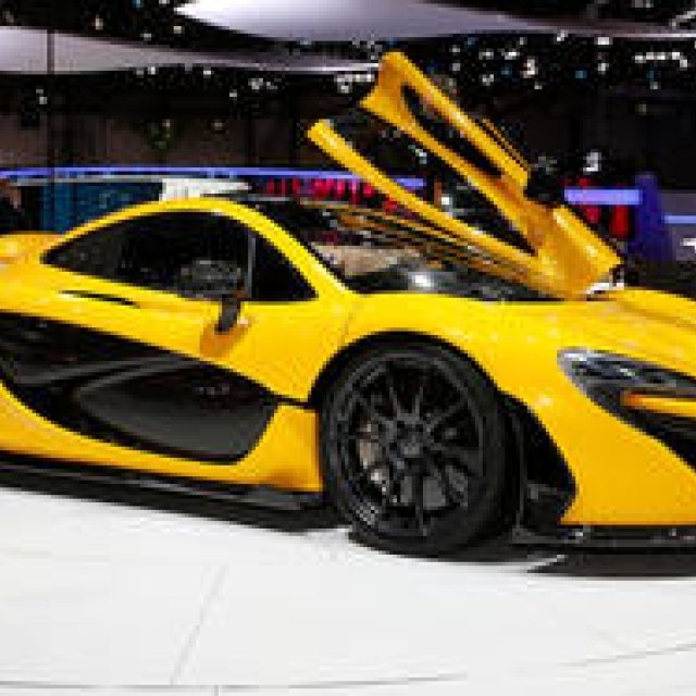 P1 フォトインプレッション｜McLaren