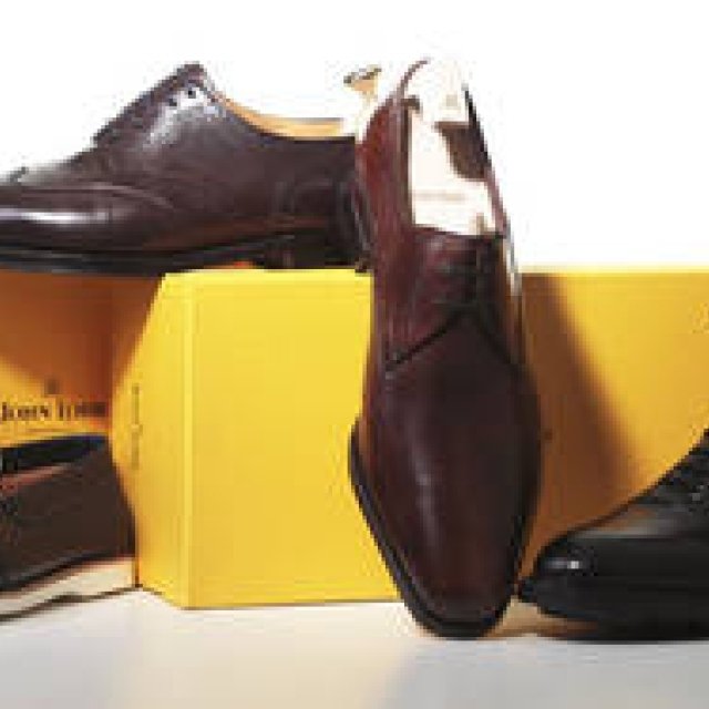 JOHN LOBB｜ジョンロブを知り尽くした男たちが「BY REQUESTフェア」で実際に作った靴とは ギャラリー