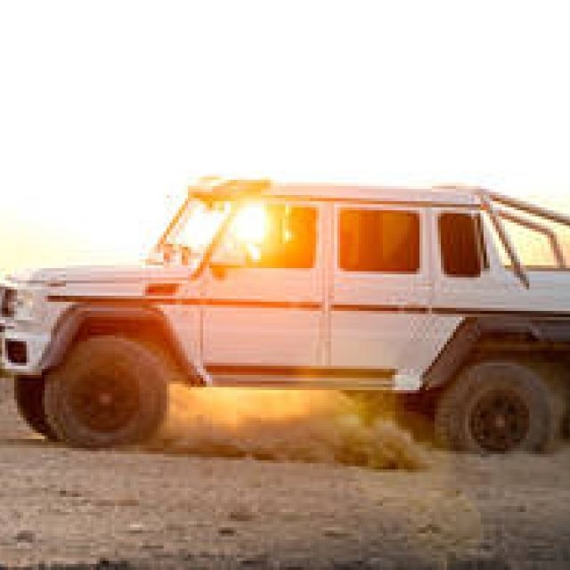 六輪駆動のGクラス登場｜Mercedes-Benz ギャラリー