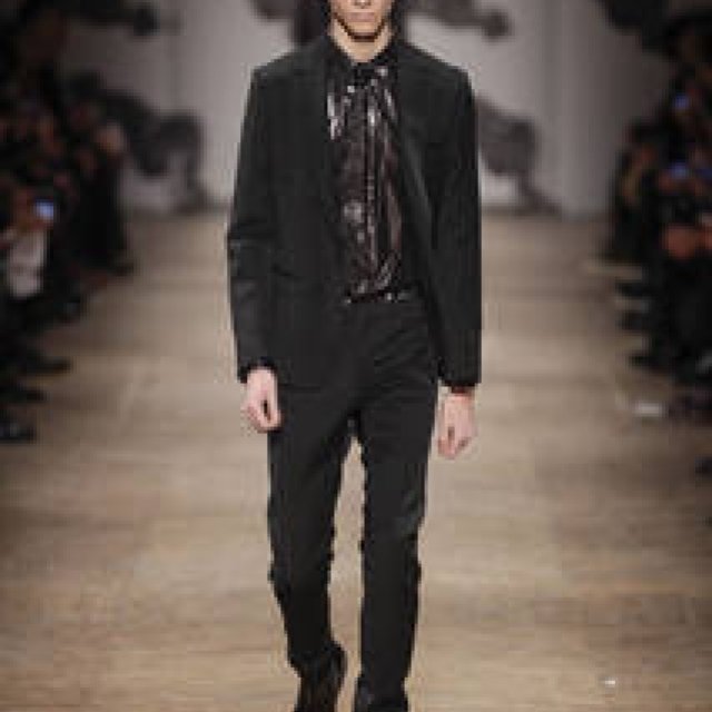 VIKTOR & ROLF｜2013-14年 メンズ秋冬コレクション速報