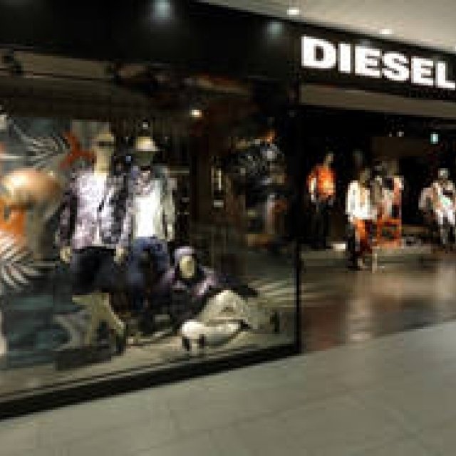 DIESEL｜名古屋「DIESEL クレアーレ」が店舗面積を拡大してリニューアル！ ギャラリー
