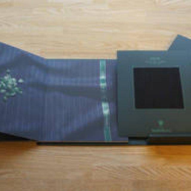 Takizawa Shigeru｜翡翠を秘めた生地「JADE」で仕立てるスーツ ギャラリー