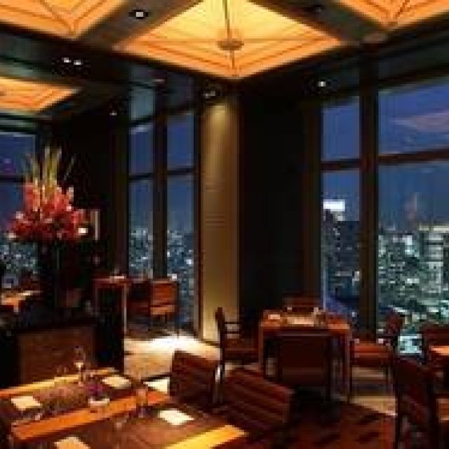 EAT｜フランス料理界のカリスマシェフが来日｜マンダリン オリエンタル 東京 ギャラリー