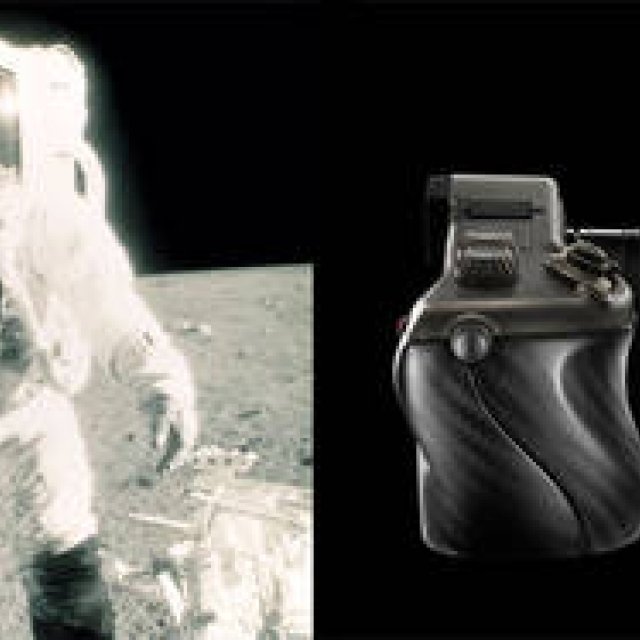 HASSELBLAD｜ハッセルブラッド初のデジタル一眼ミラーレスカメラ「Lunar」6月発売