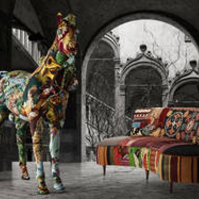 TOYO KITCHEN｜表参道・スパイラルガーデンで展覧会「妖しのインテリア」開催 ギャラリー