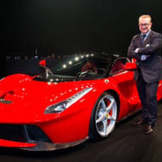 ラ フェラーリが日本上陸｜Ferrari ギャラリー