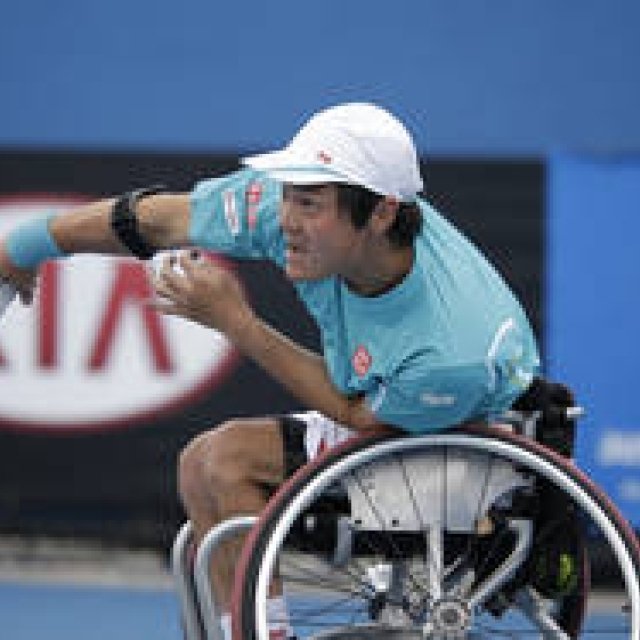 RADO｜車いすテニスプレイヤー国枝選手がラドーフレンドに ギャラリー