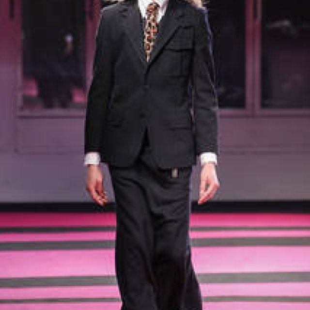 YOHJI YAMAMOTO｜山本耀司自身が着たいスタイル＆サイズの服 ギャラリー